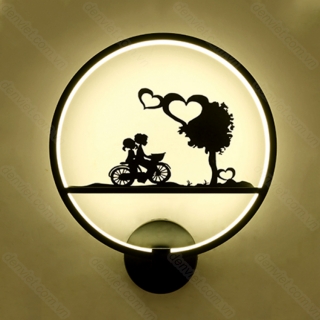 Đèn tường hiện đại hình hai đứa bé đạp xe